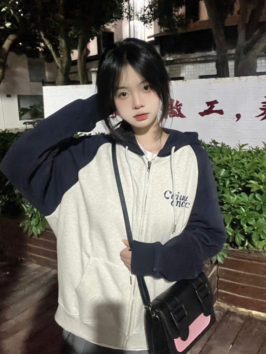 Hooded Cardigan Image 2