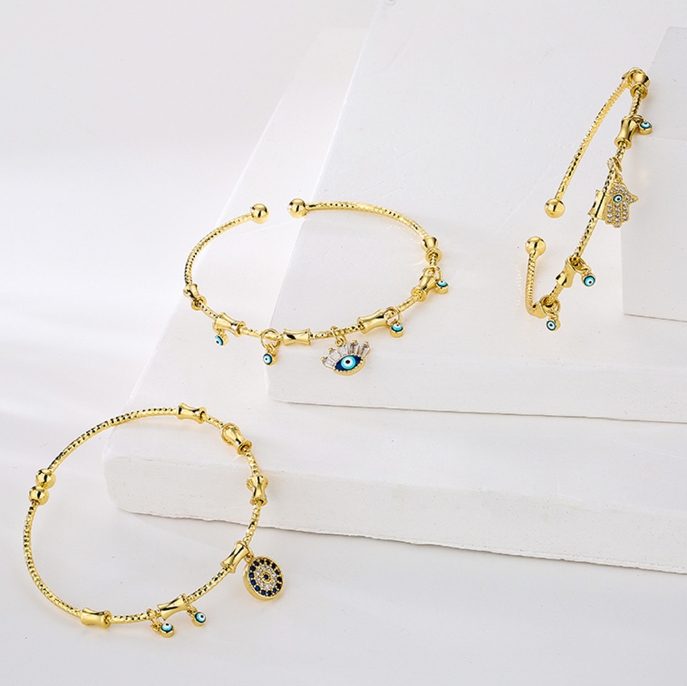 Gold Zircon Demon Eye Palm Thin Bracelet Image 4