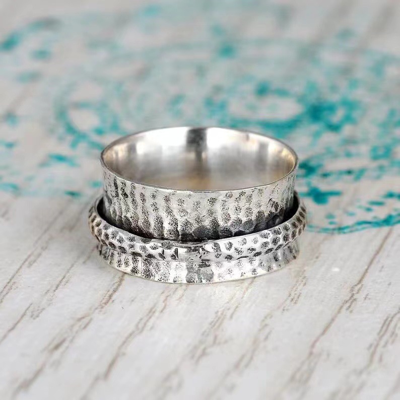Retro Turquoise Decompression Rotatable Ring Image 4