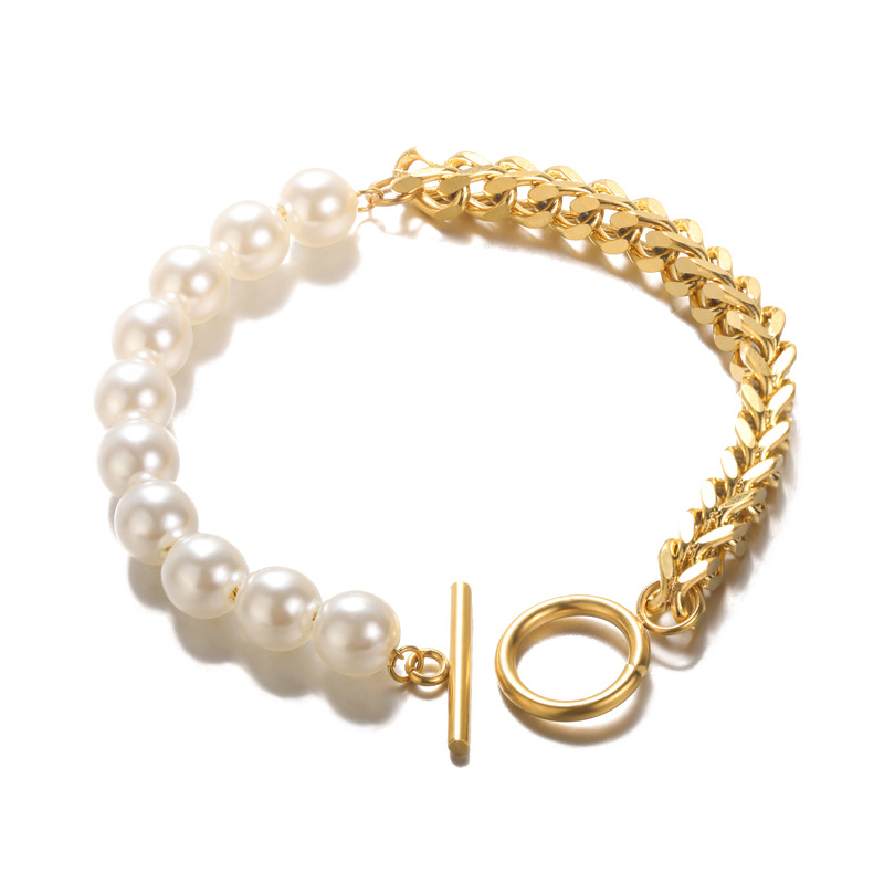 Elegant Pearl Inlays on Bracelet