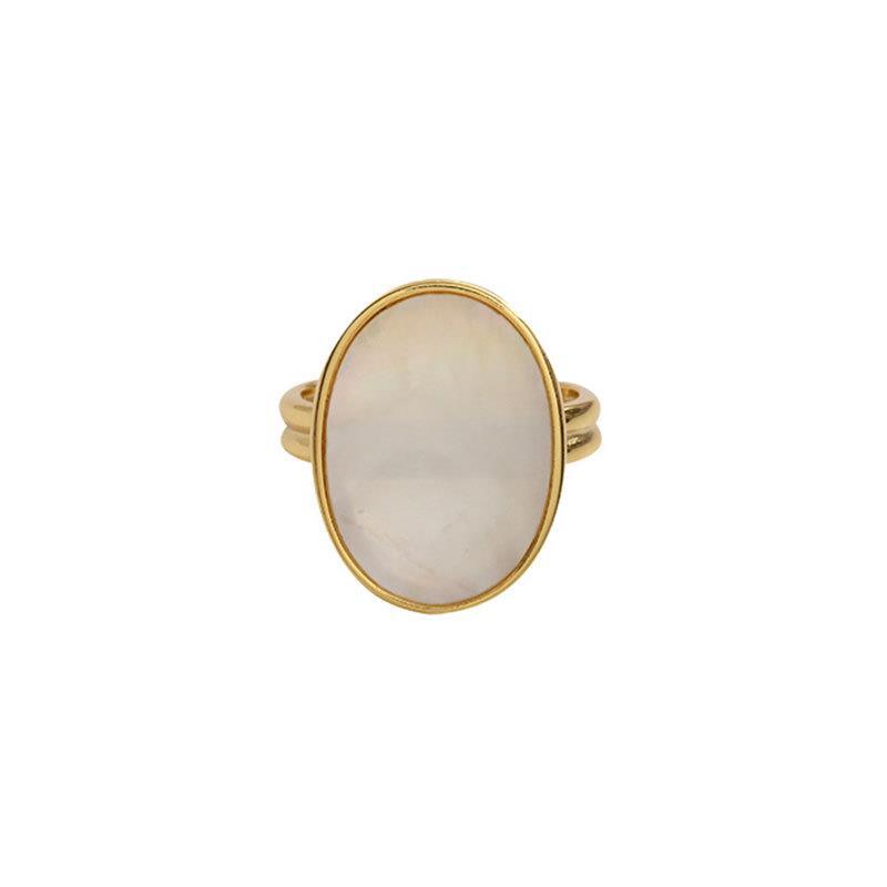 Anel oval em prata de lei com formato de concha - Imagem 3
