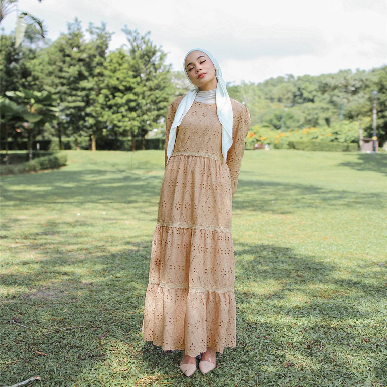 Hollow Lace Dress Image 8