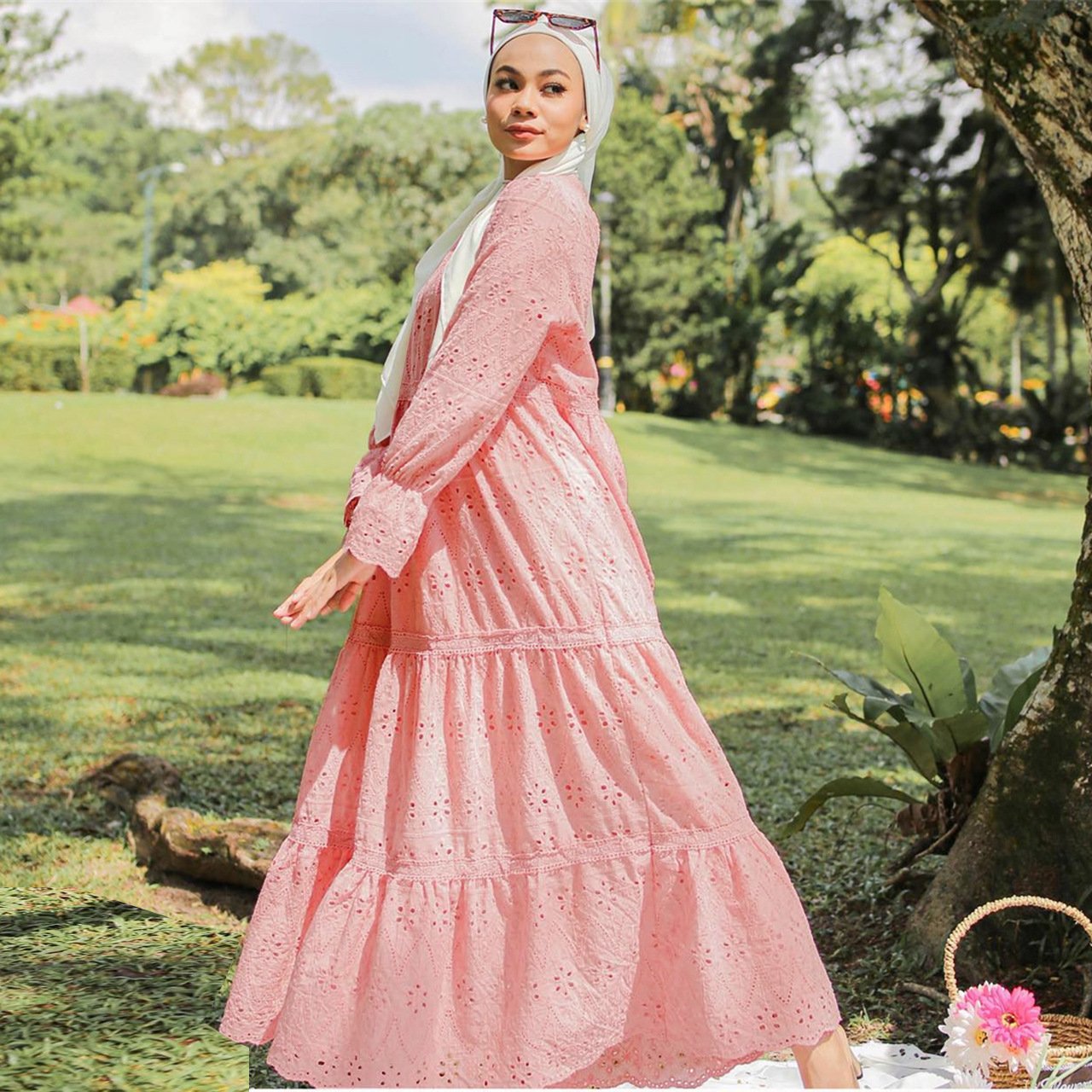 Hollow Lace Dress Image 5