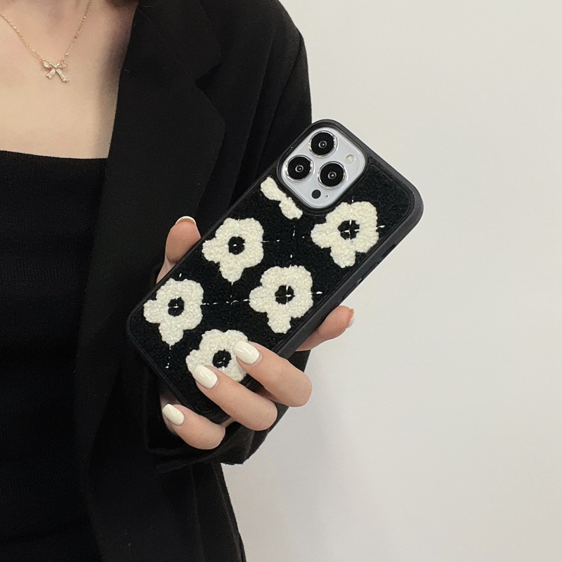 Plush Flower Phone Case 4