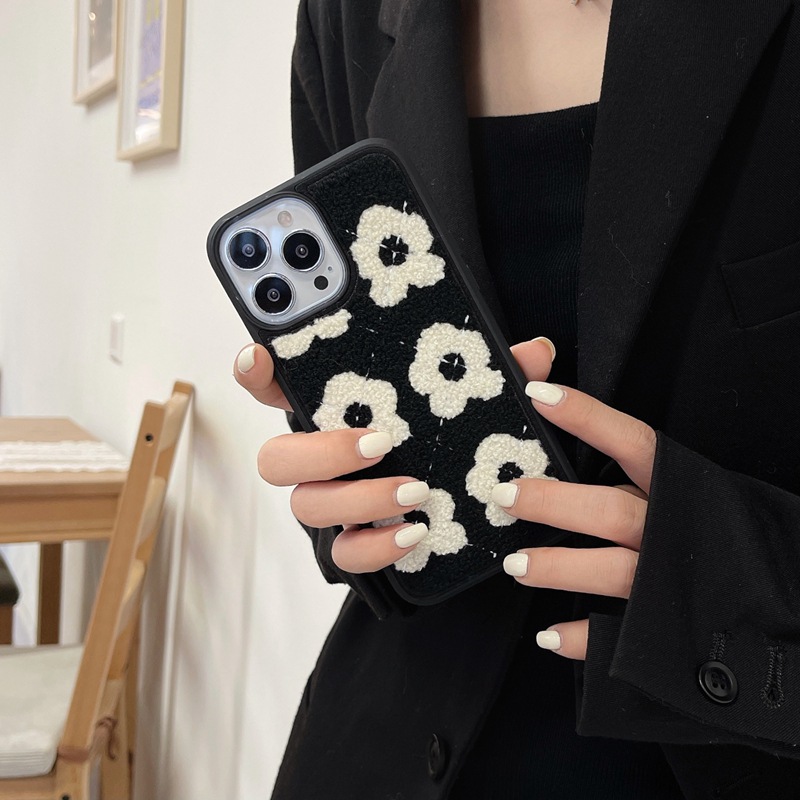 Plush Flower Phone Case 5