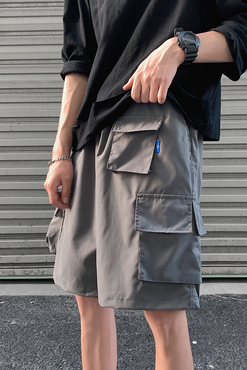 Cargo Shorts Image 4
