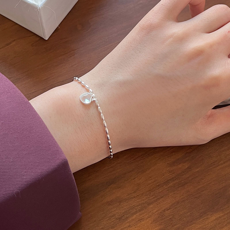 Women's Loving Heart Bracelet Image 5