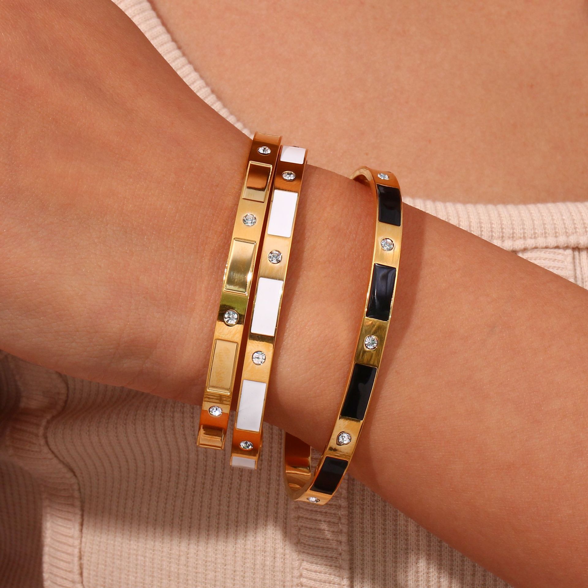 Rectangle Zircon Opening Bracelet Image 1