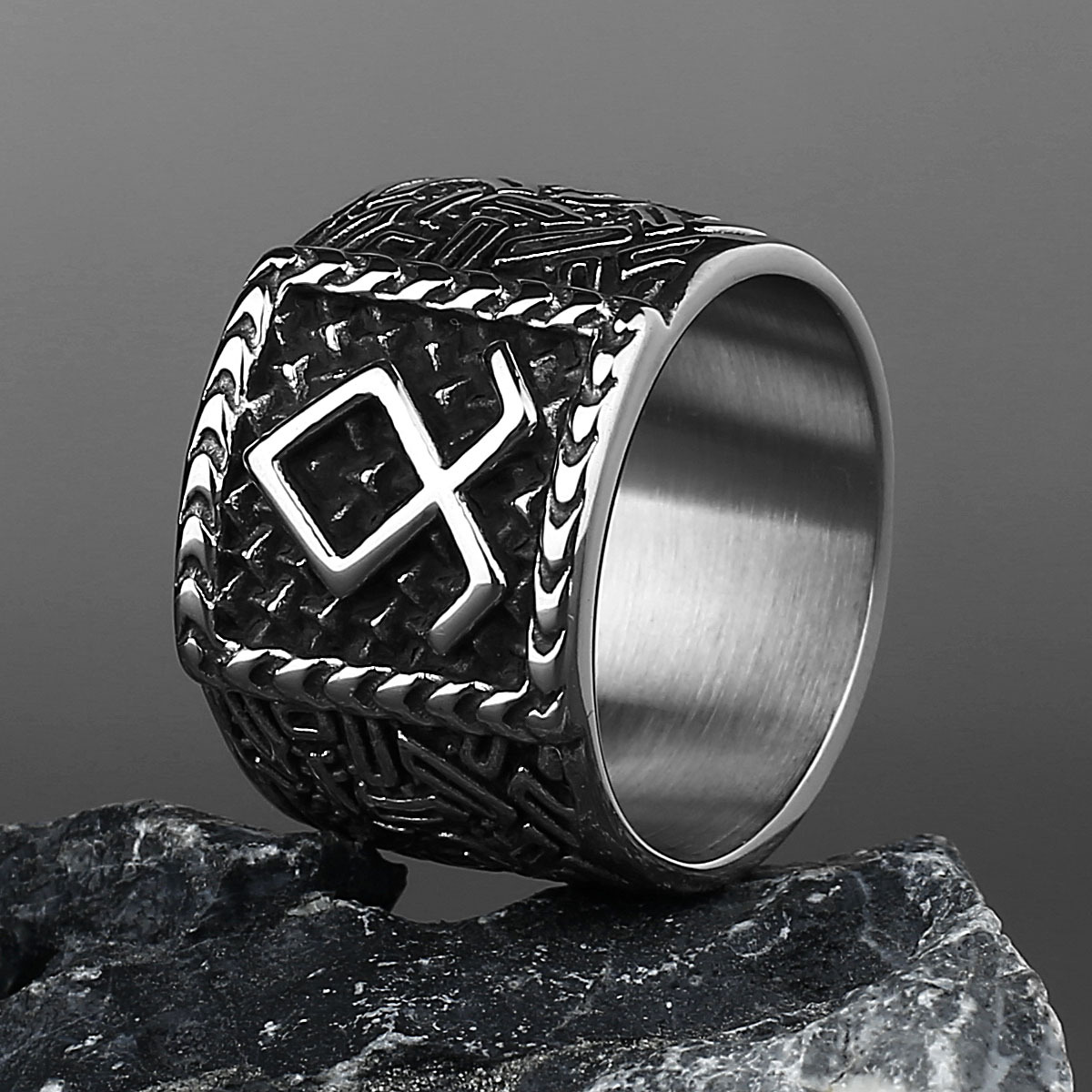 Rune Ring Design 2