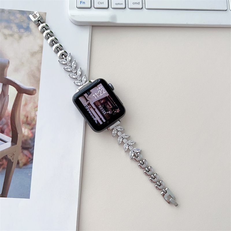 Mermaid Chain Diamond Strap 3