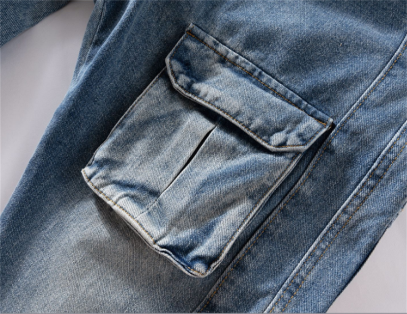 Men`s Jeans Detail 5