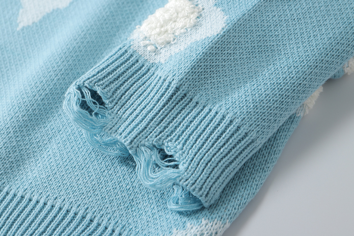 Sweater Image 14