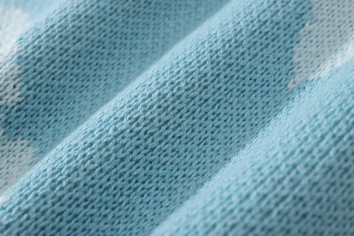 Sweater Image 5