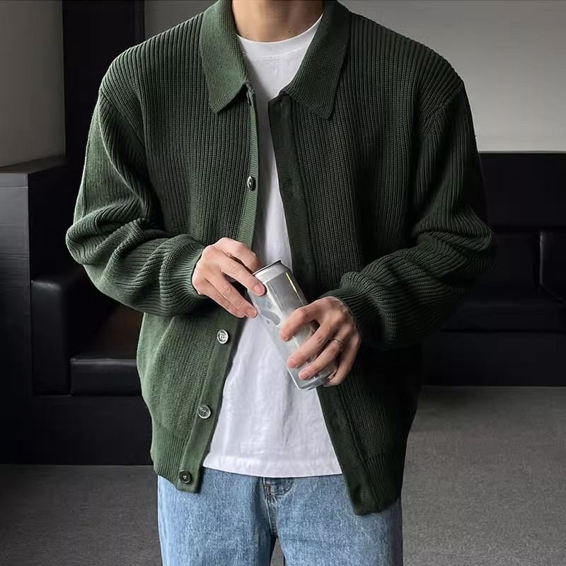 Men's Casual Loose Retro Cardigan - Side View
