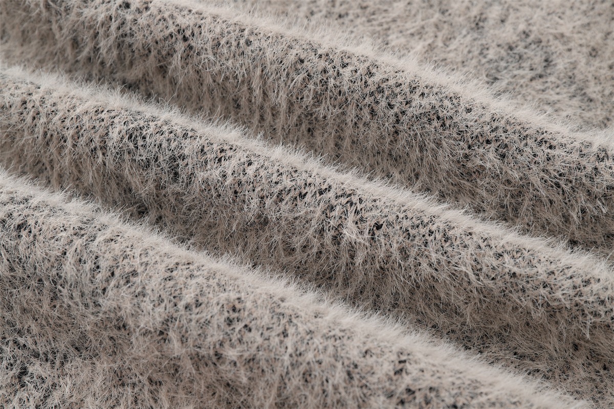 V-neck Sweater Image 8