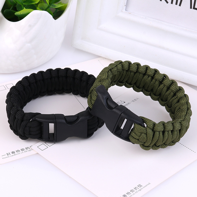 Paracord Bracelet Image 1