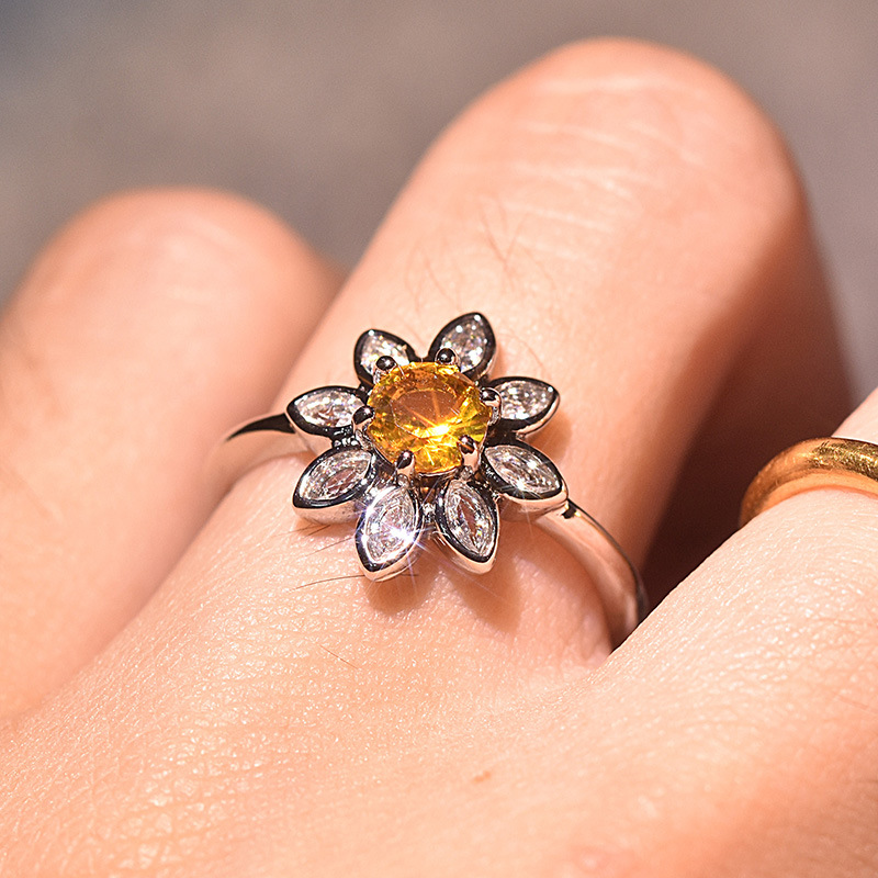 Sunflower Ring Image 3