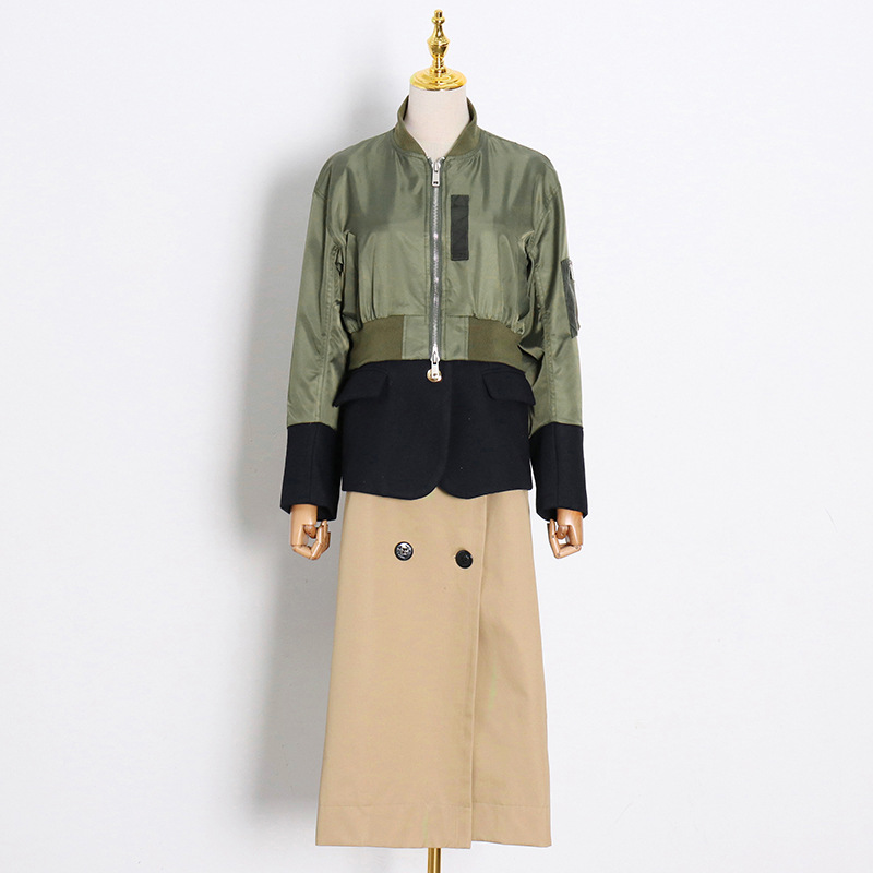 Trench Coat Detail Image 3