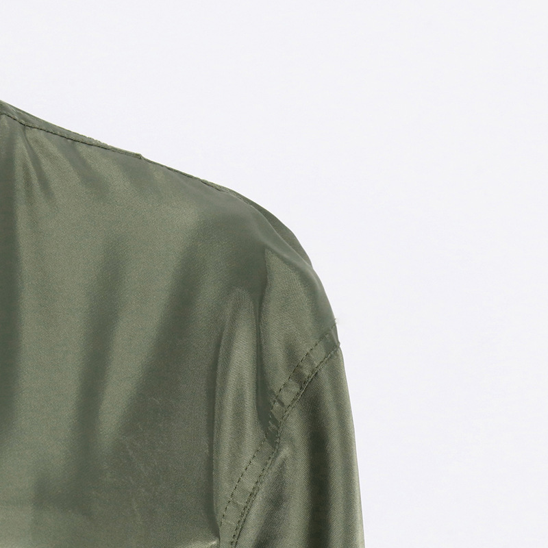 Trench Coat Detail Image 4