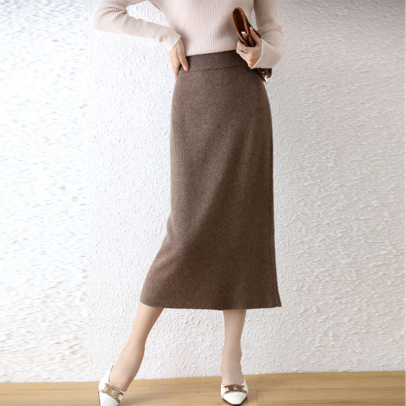 Women's Wool Skirt Image 3