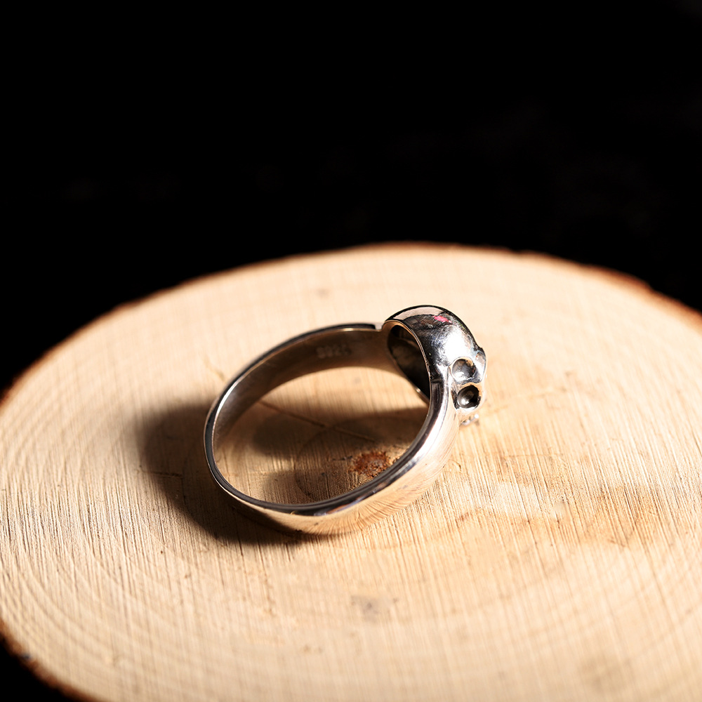 Skull Ring Image 7