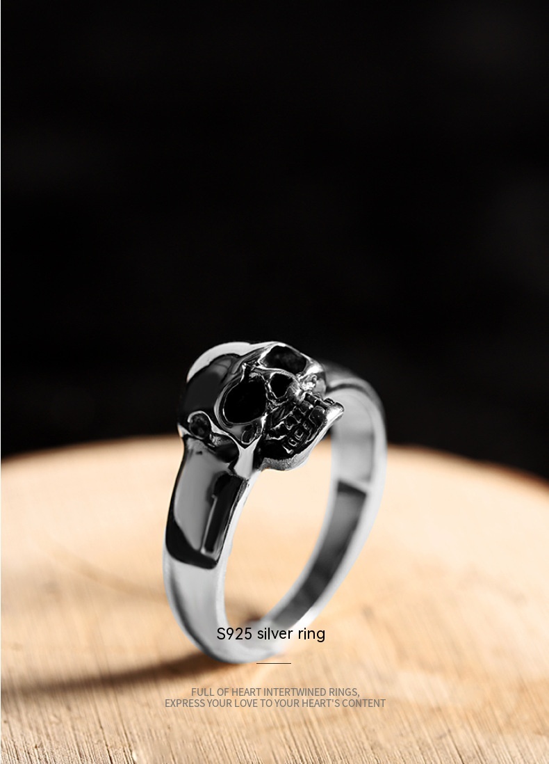 Skull Ring Image 1