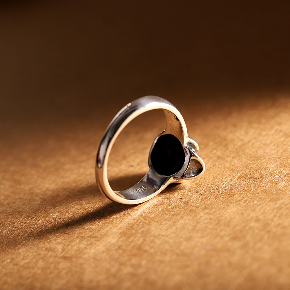 Skull Ring Image 5