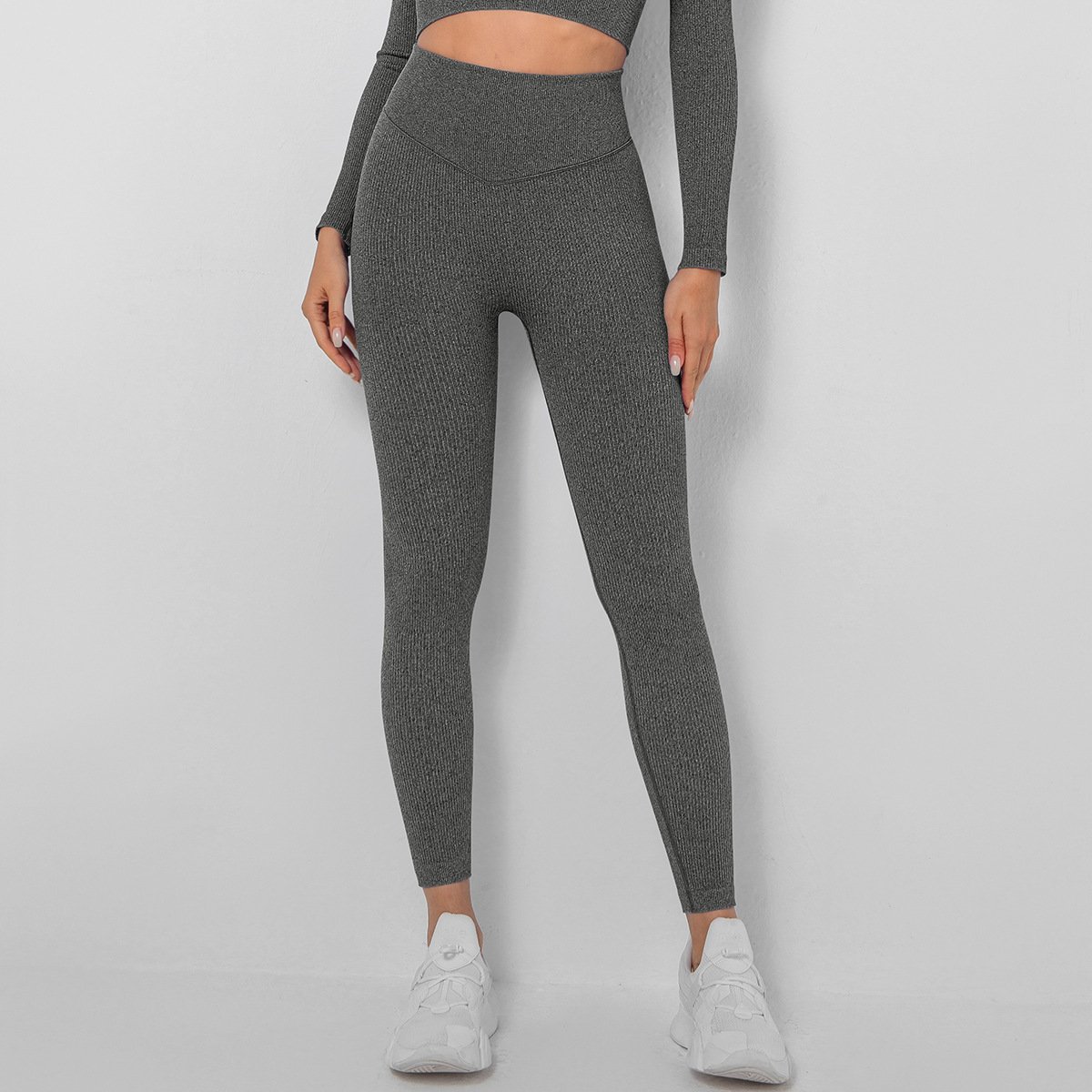 Yoga Pants Image 4