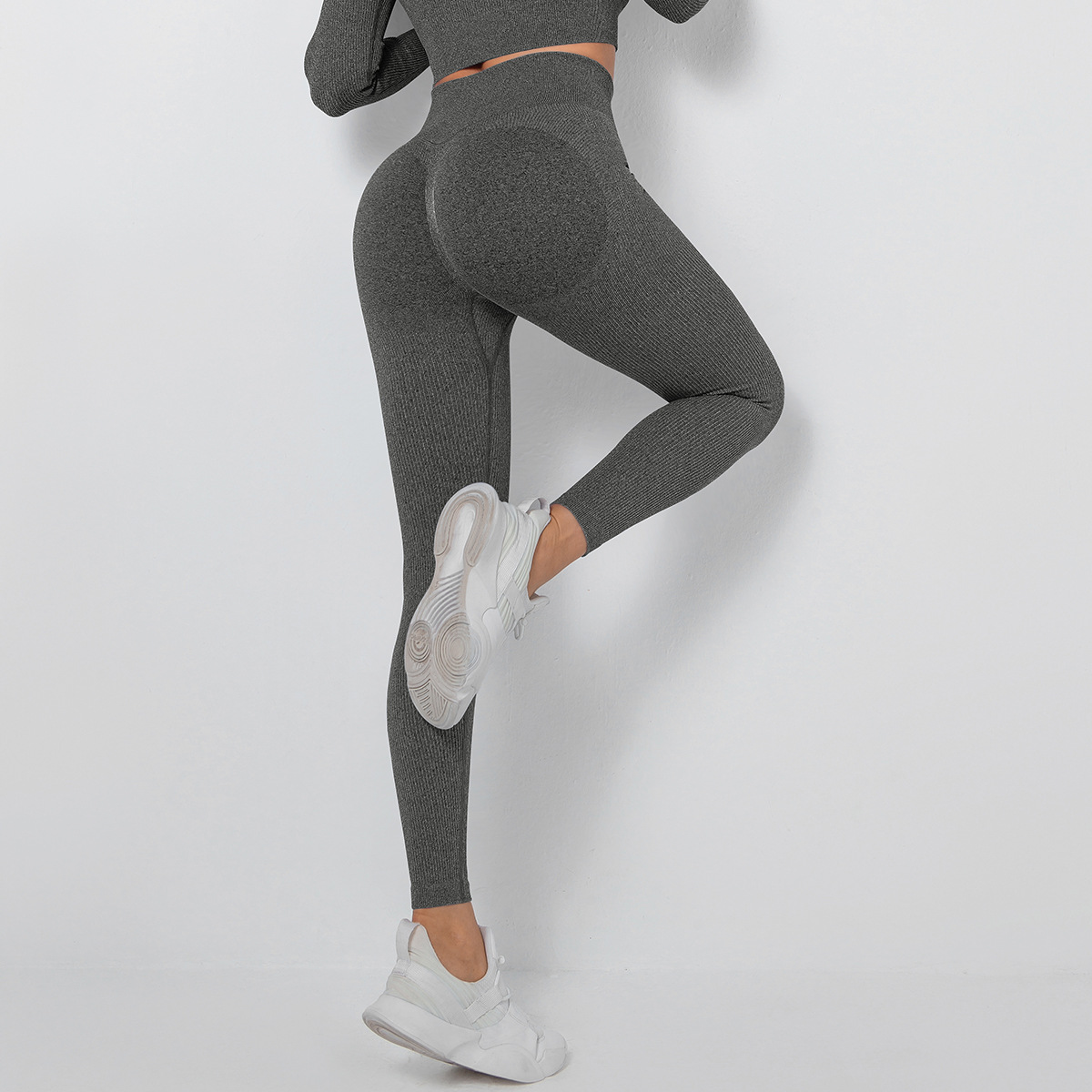 Yoga Pants Image 7