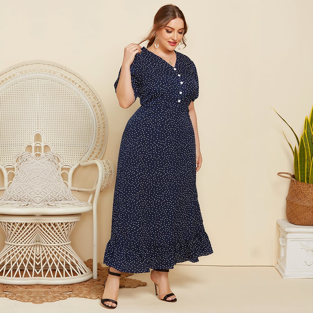 Plus Size Dress Image 6