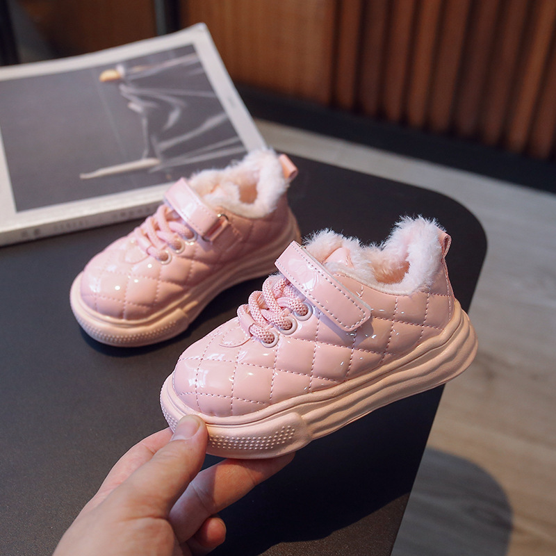 Children's Shoes - Image 1