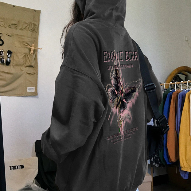Women’s American-style Retro Butterfly Mid-length Sweater Image 4