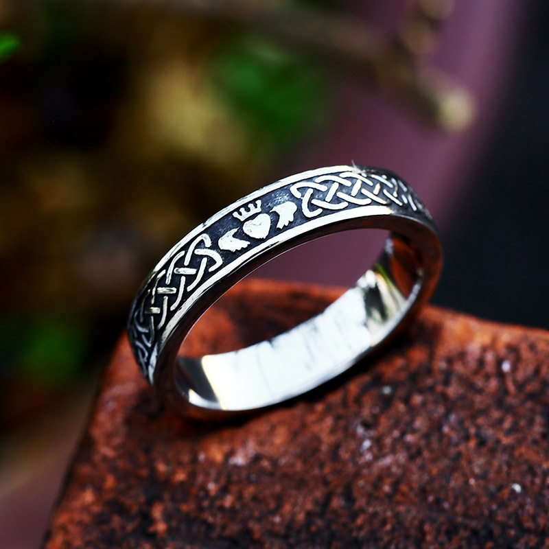 Men's Ring Image 3