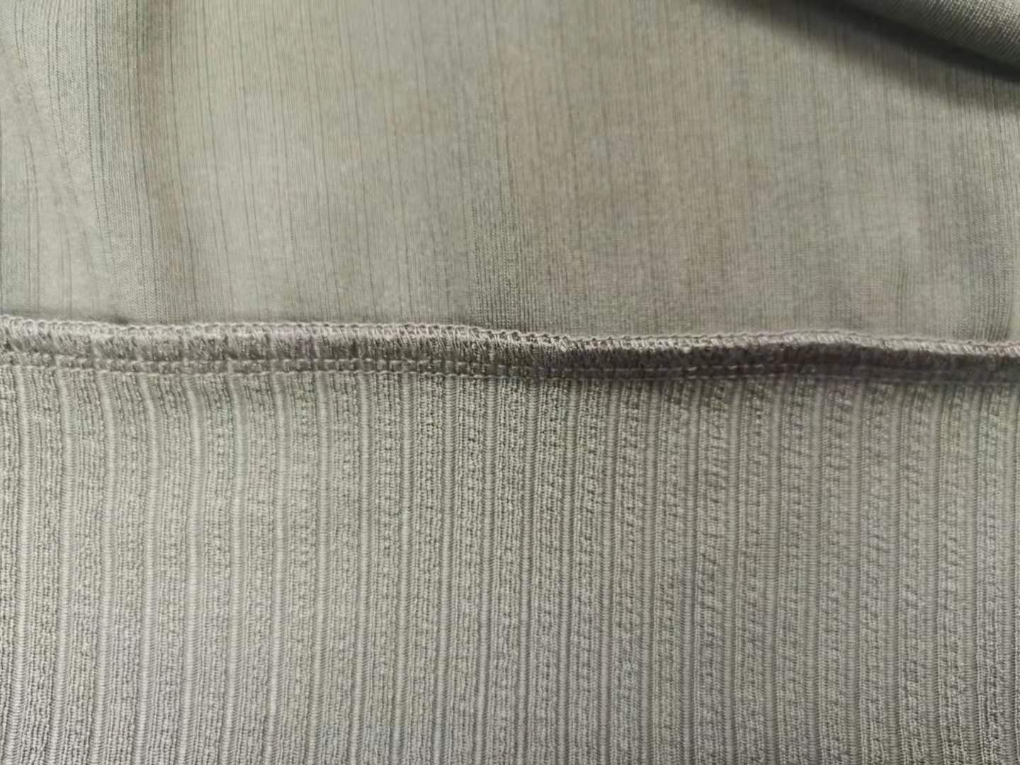 Women's Sweatshirt Detail 5