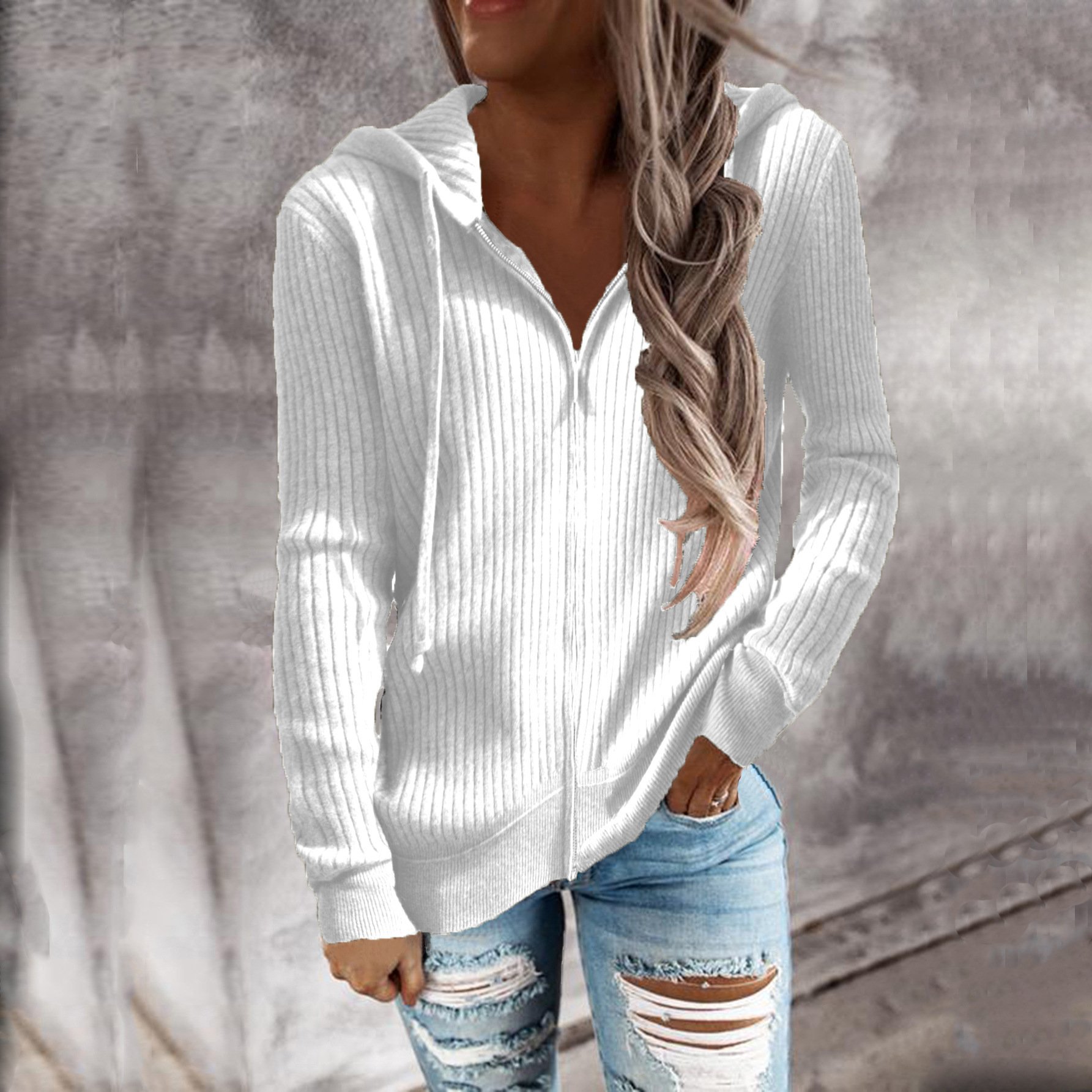 Women's Sweatshirt Detail 9
