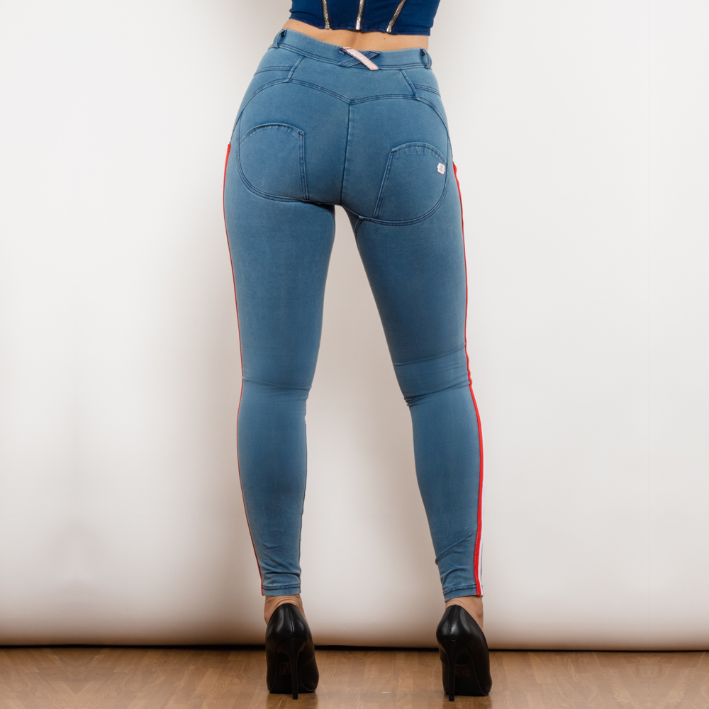 Casual Style with Shascullfites Melody Jeans