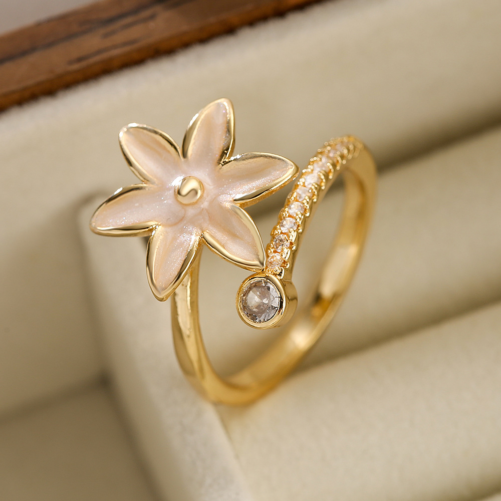 Women's Design Sense Niche Personality Ring Image 1