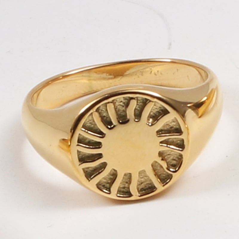Signet Ring Image 3