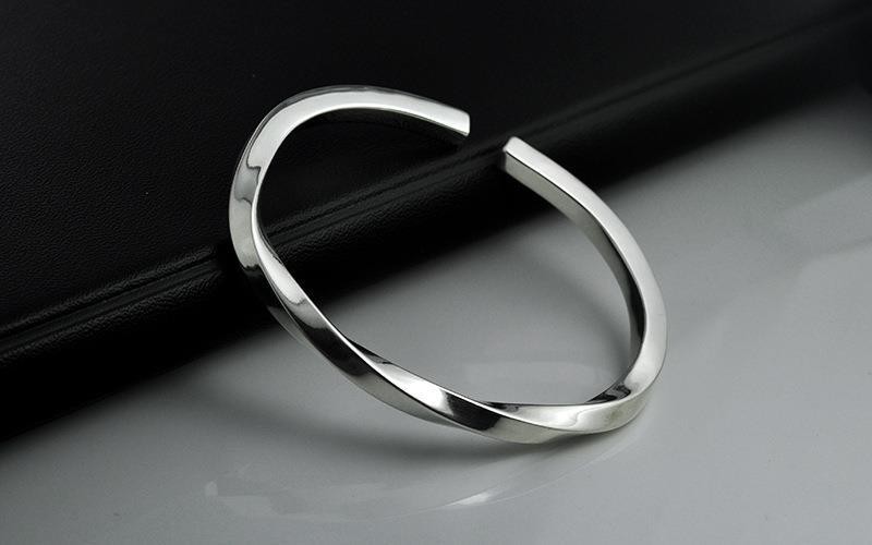 Copper Silver-plated Bracelet 17