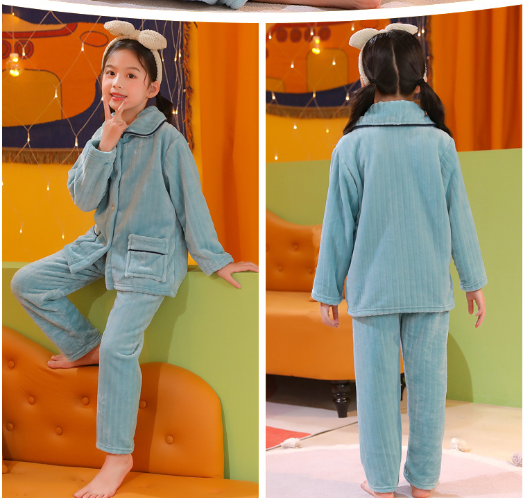 Pajama Set Image 7