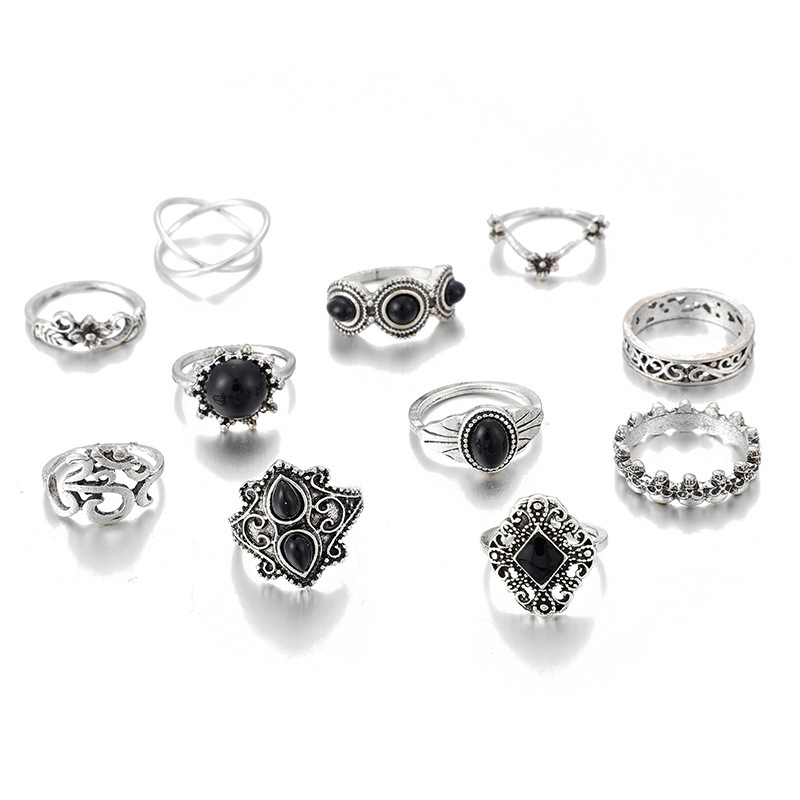 Fashion Retro Women's Flower Ring Image 2