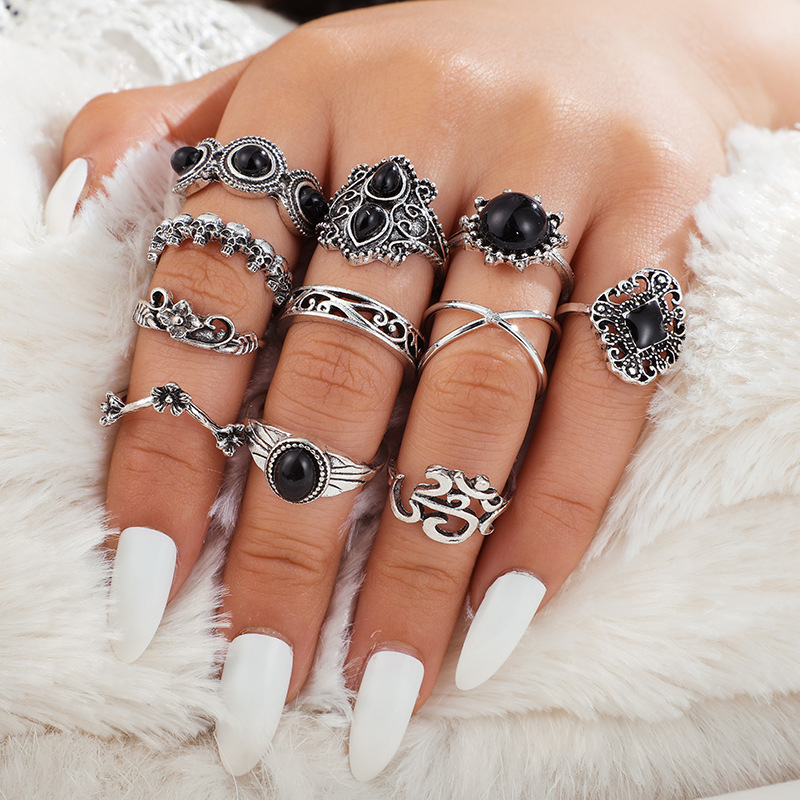 Fashion Retro Women's Flower Ring Image 5