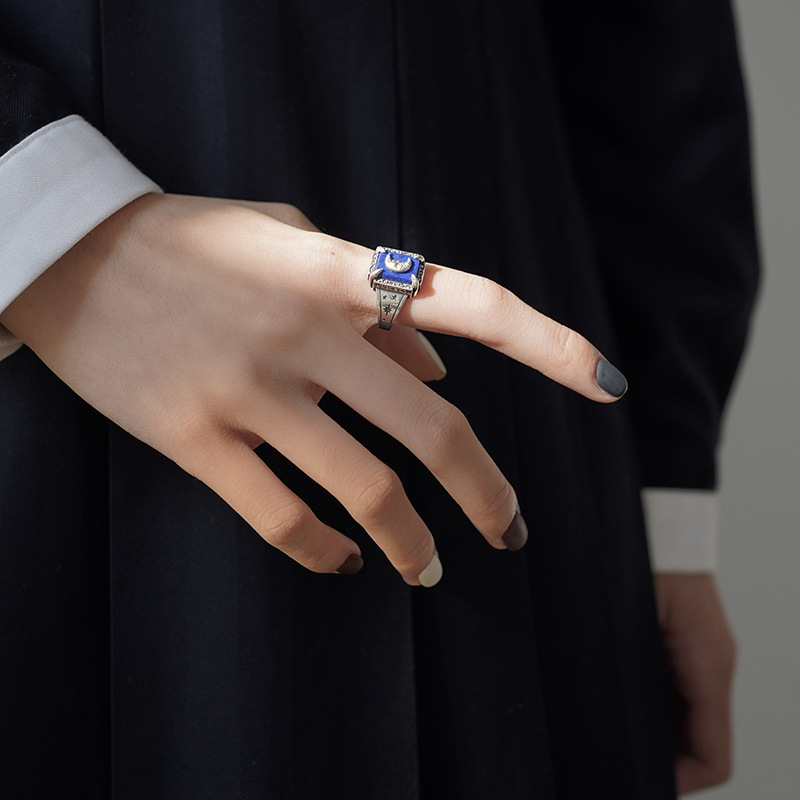 Women's Fashion Personality Distressed Ring 4