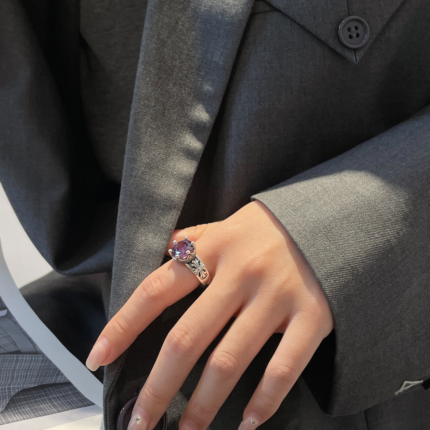 Elegant Crown Ring