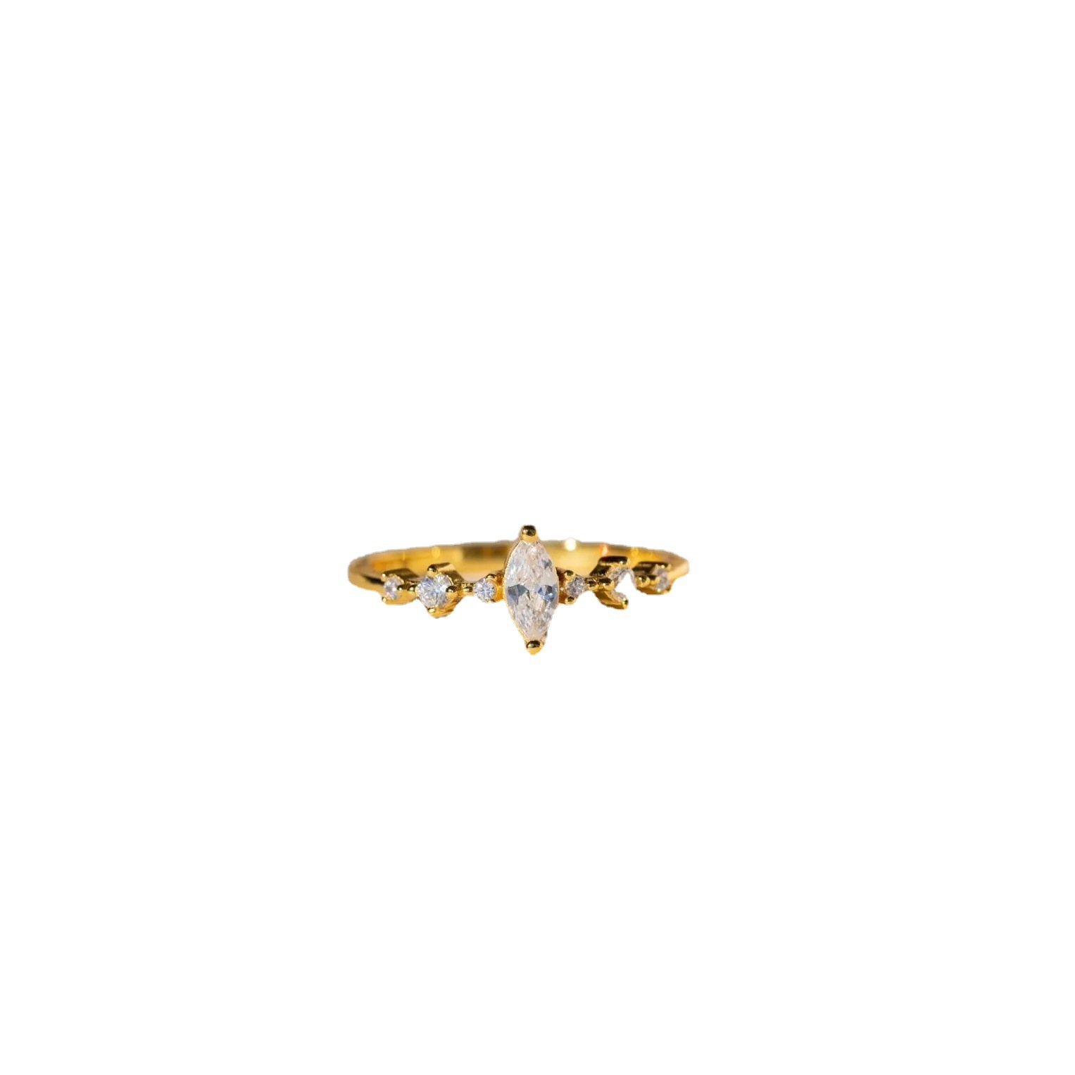 Diamond-studded Ring 2