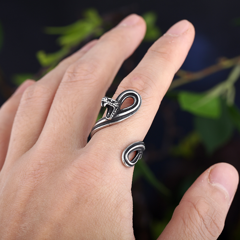 Vintage Style Ring