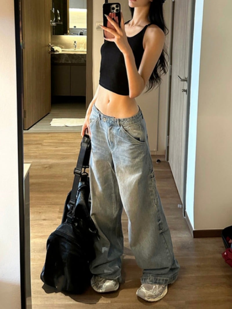 Versatile Wide-leg Jeans