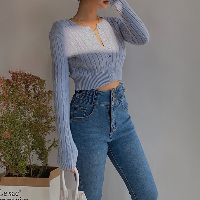 Cardigan Image 3