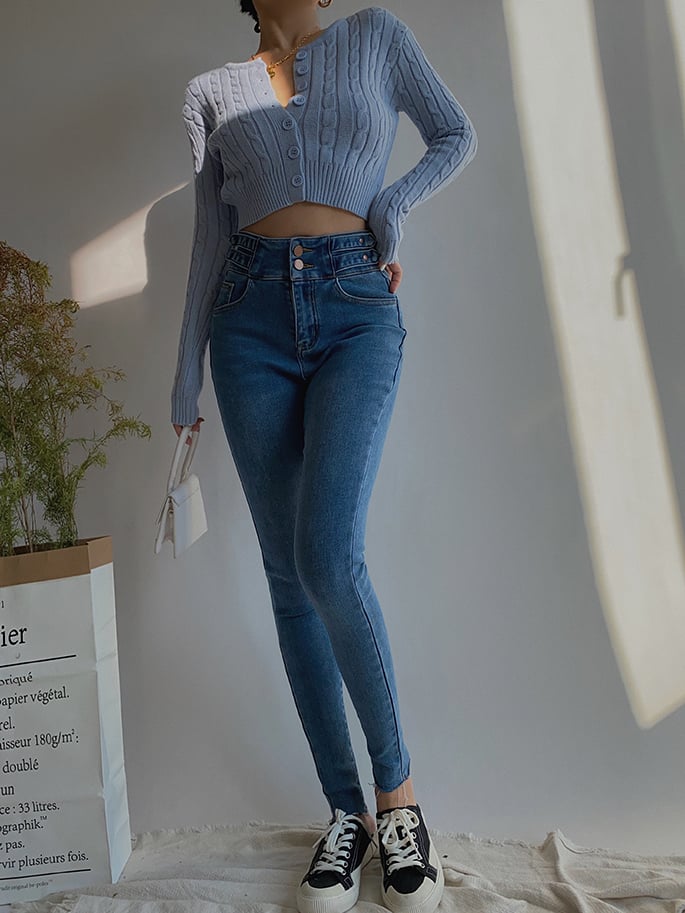 Cardigan Image 8