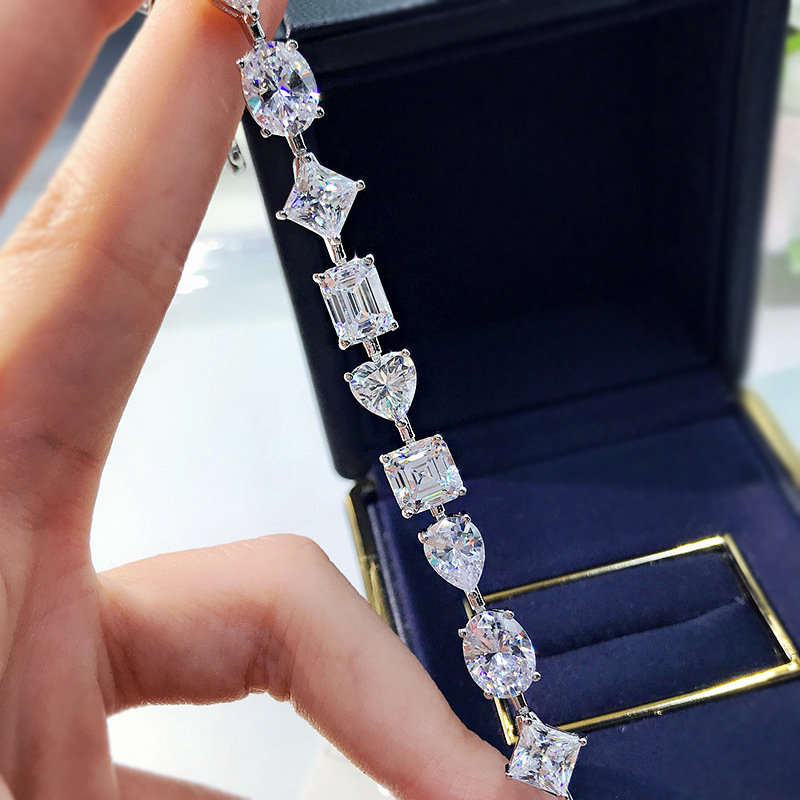 Bracelet Image 1